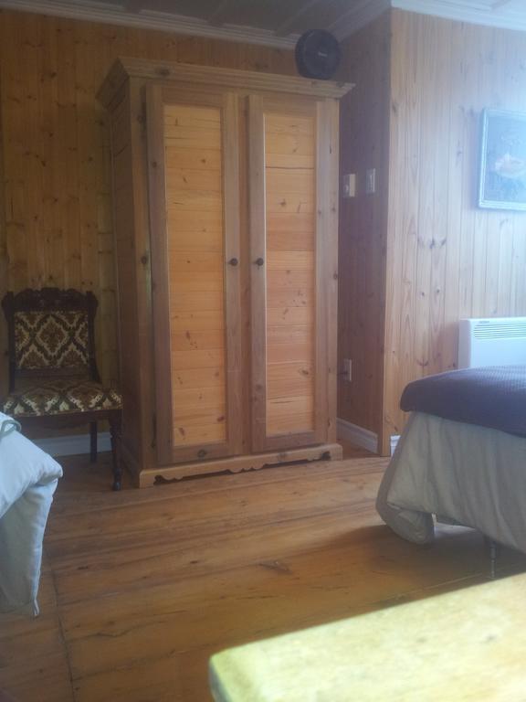 Gite Chez Gilles Levesque Saints-Anges Kamer foto